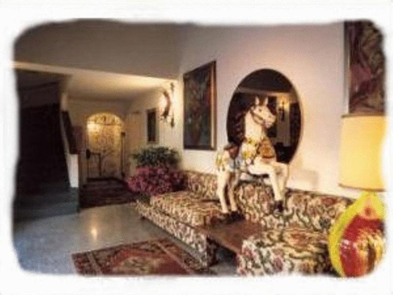Hotel La Comanella à Comano Extérieur photo