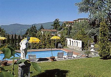 Hotel La Comanella à Comano Extérieur photo